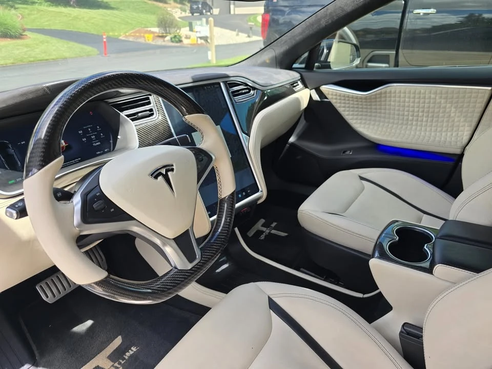 2015 Tesla Model S - Image 7 of 20