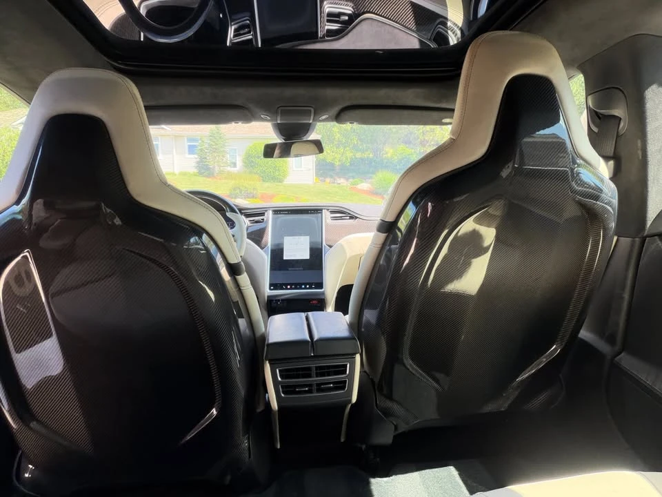 2015 Tesla Model S - Image 9 of 20