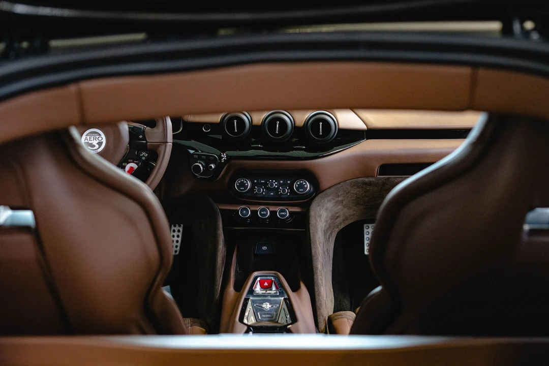 2015 Ferrari F12berlinetta - Image 13 of 31