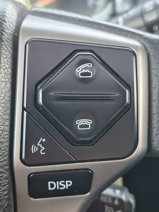 2015 Toyota 4Runner 5th Gen - Image 14 of 17