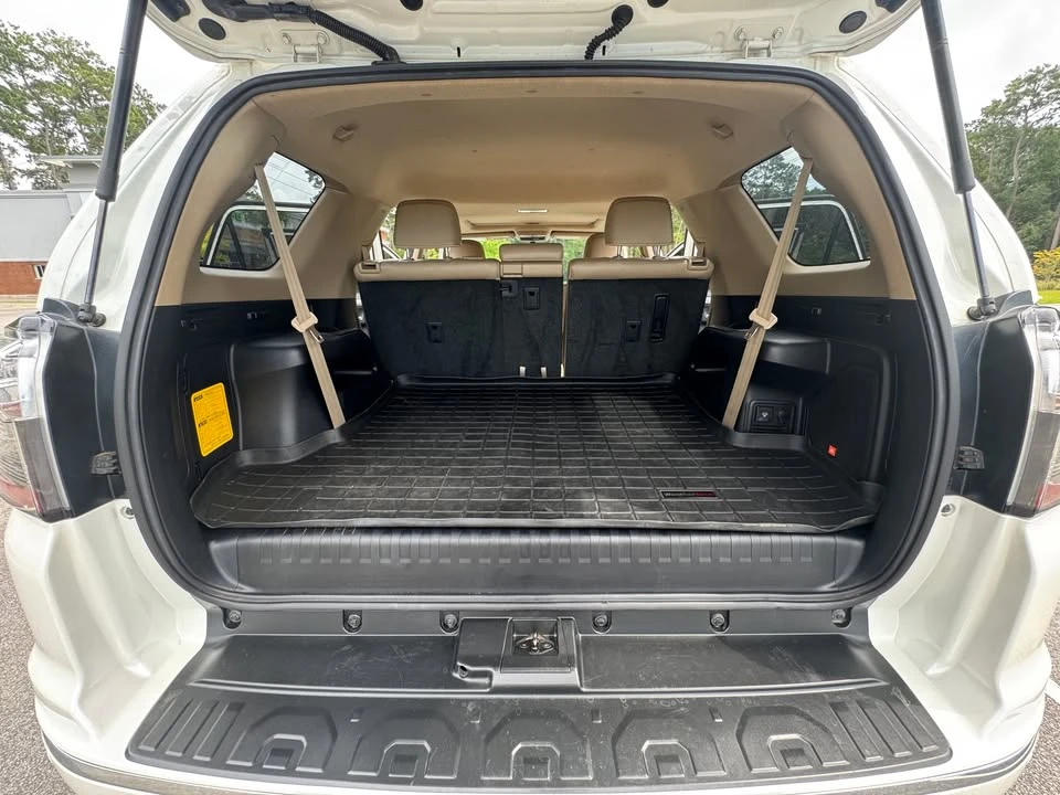 2015 Toyota 4Runner 5th Gen - Image 7 of 10