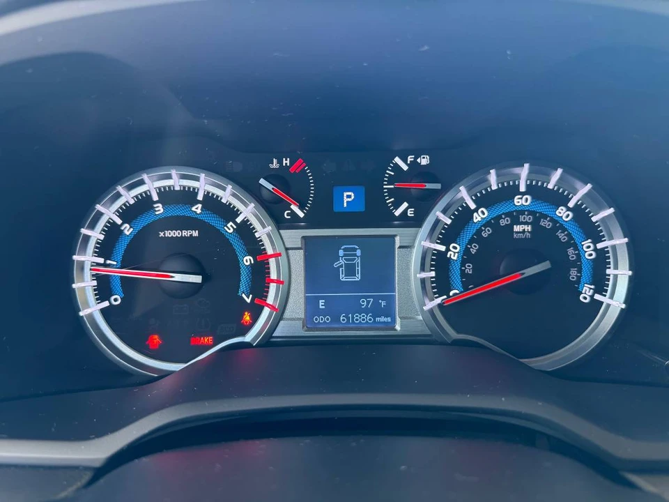 2015 Toyota 4Runner 5th Gen - Image 10 of 15