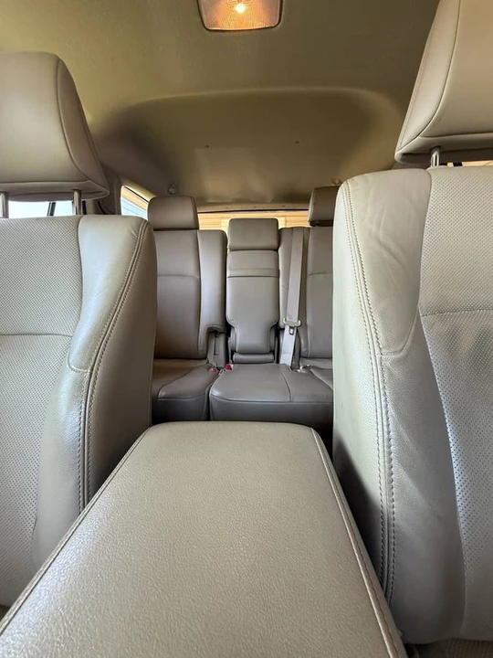 2015 Toyota 4Runner 5th Gen - Image 9 of 19