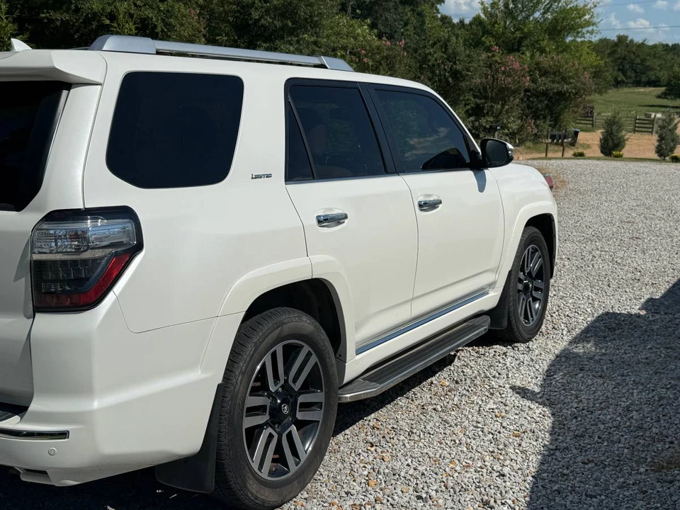 2015 Toyota 4Runner 5th Gen - Image 5 of 19