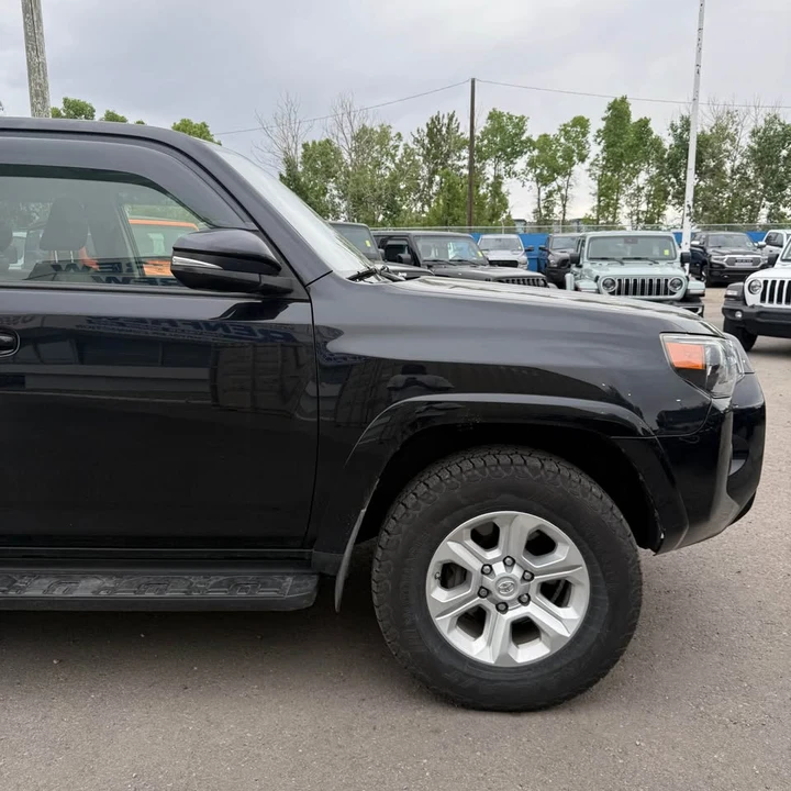 2015 Toyota 4Runner 5th Gen - Image 5 of 16