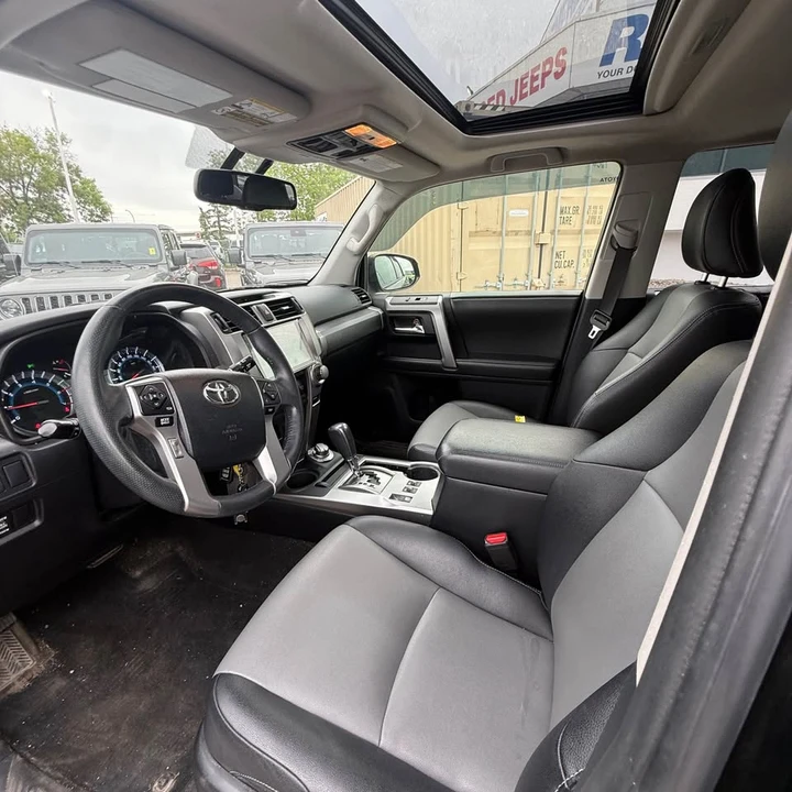 2015 Toyota 4Runner 5th Gen - Image 9 of 16