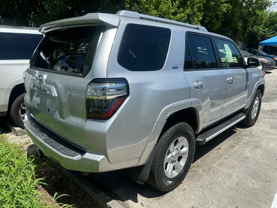 2015 Toyota 4Runner 5th Gen - Image 3 of 8