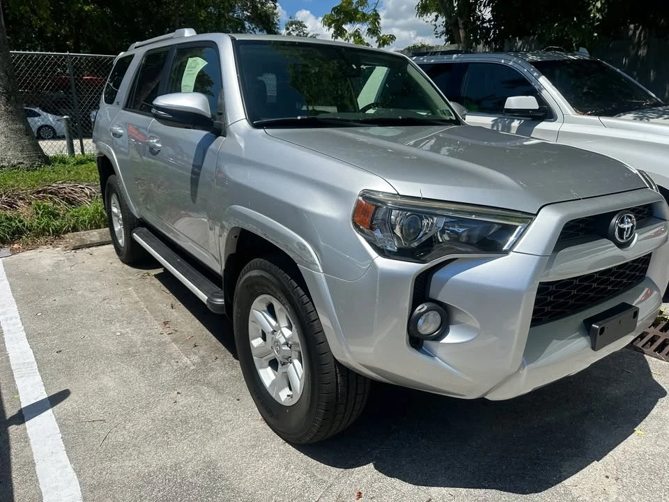2015 Toyota 4Runner 5th Gen - Image 2 of 8