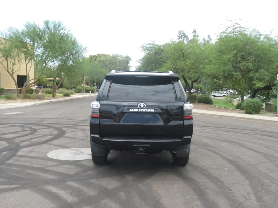 2015 Toyota 4Runner 5th Gen - Image 9 of 20