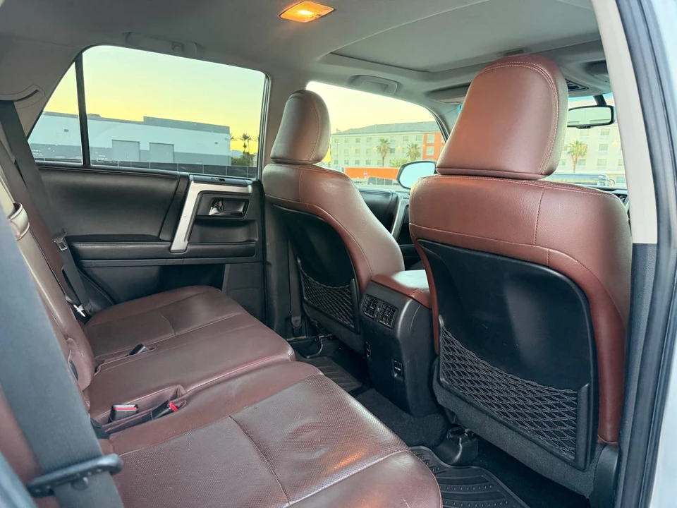 2015 Toyota 4Runner 5th Gen - Image 7 of 14