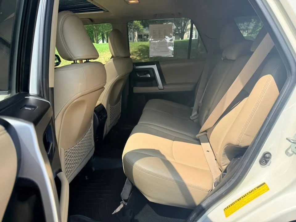 2015 Toyota 4Runner 5th Gen - Image 9 of 19