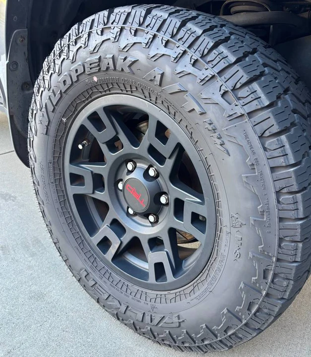 2015 Toyota 4Runner 5th Gen - Image 10 of 13