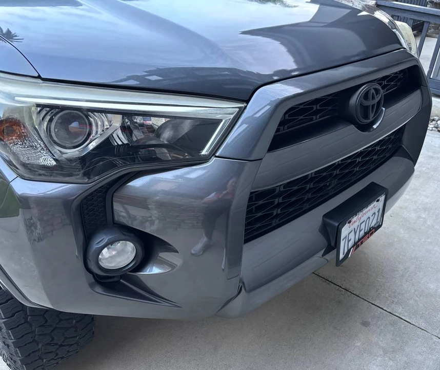 2015 Toyota 4Runner 5th Gen - Image 3 of 13