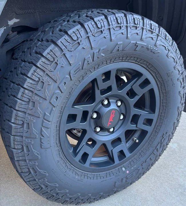 2015 Toyota 4Runner 5th Gen - Image 11 of 13