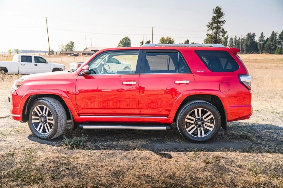 2015 Toyota 4Runner 5th Gen - Image 7 of 17