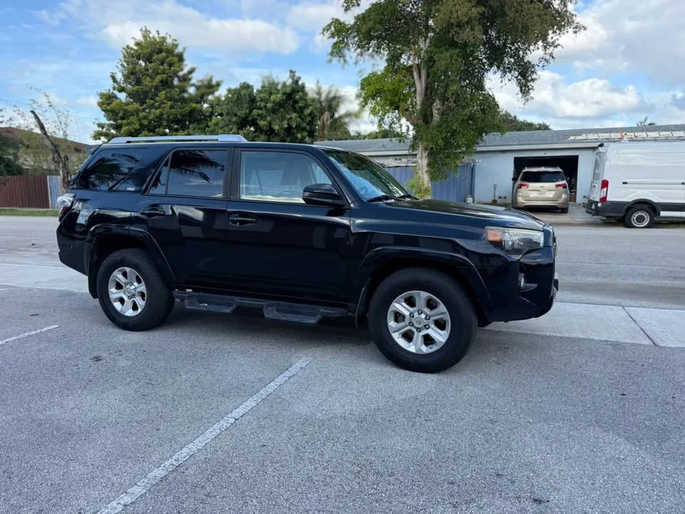 2015 Toyota 4Runner 5th Gen - Image 4 of 7