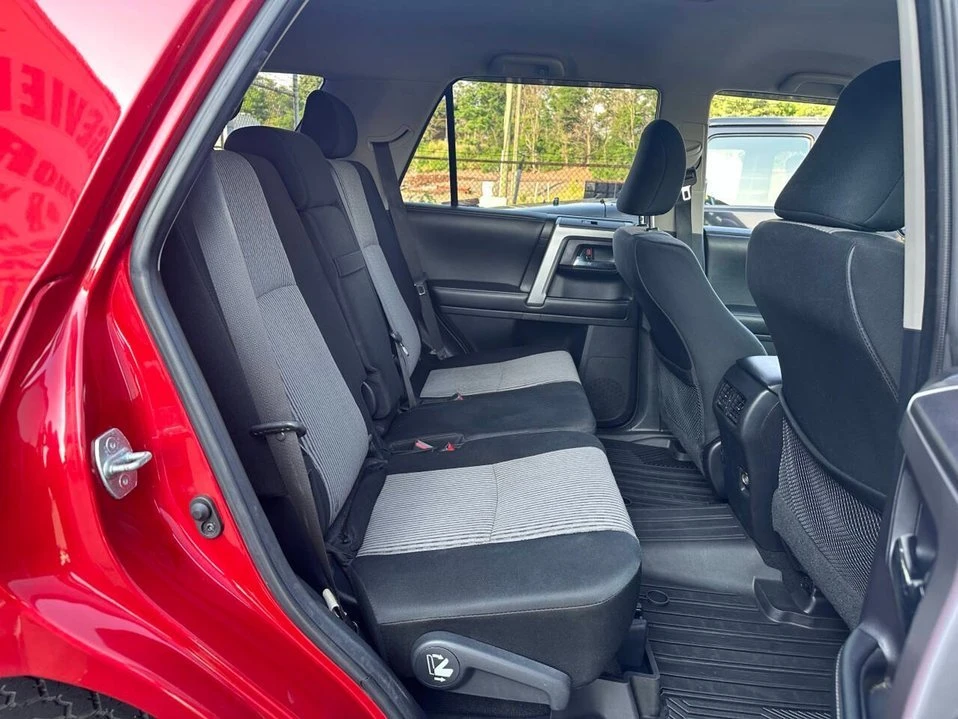 2015 Toyota 4Runner 5th Gen - Image 16 of 20