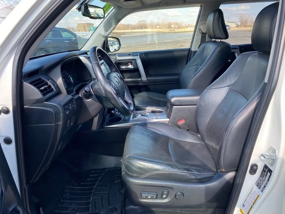 2015 Toyota 4Runner 5th Gen - Image 5 of 10