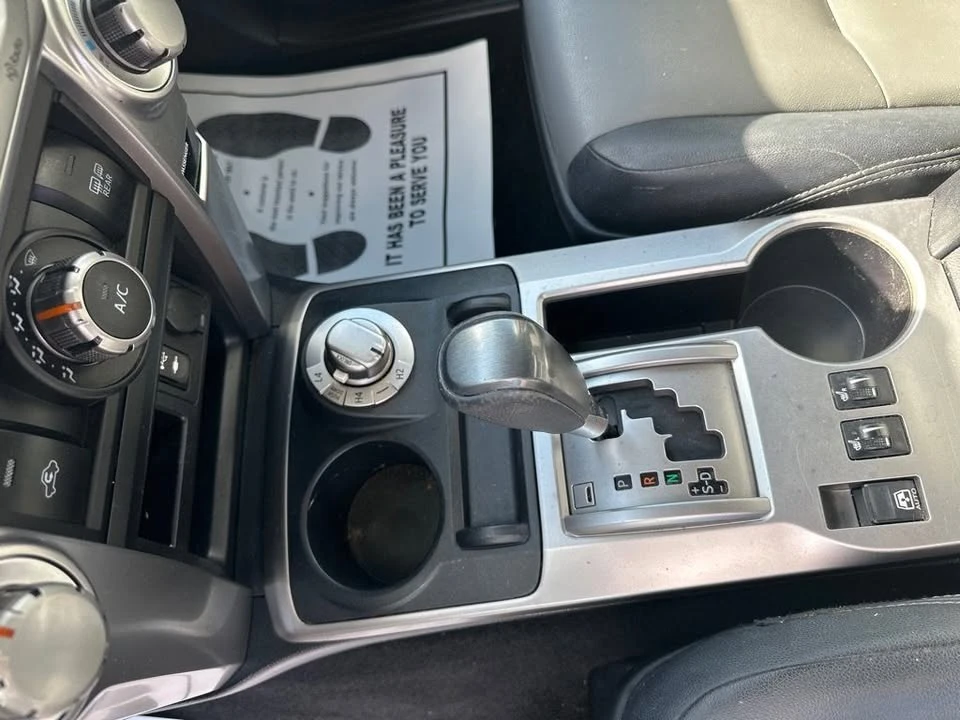 2015 Toyota 4Runner 5th Gen - Image 16 of 19