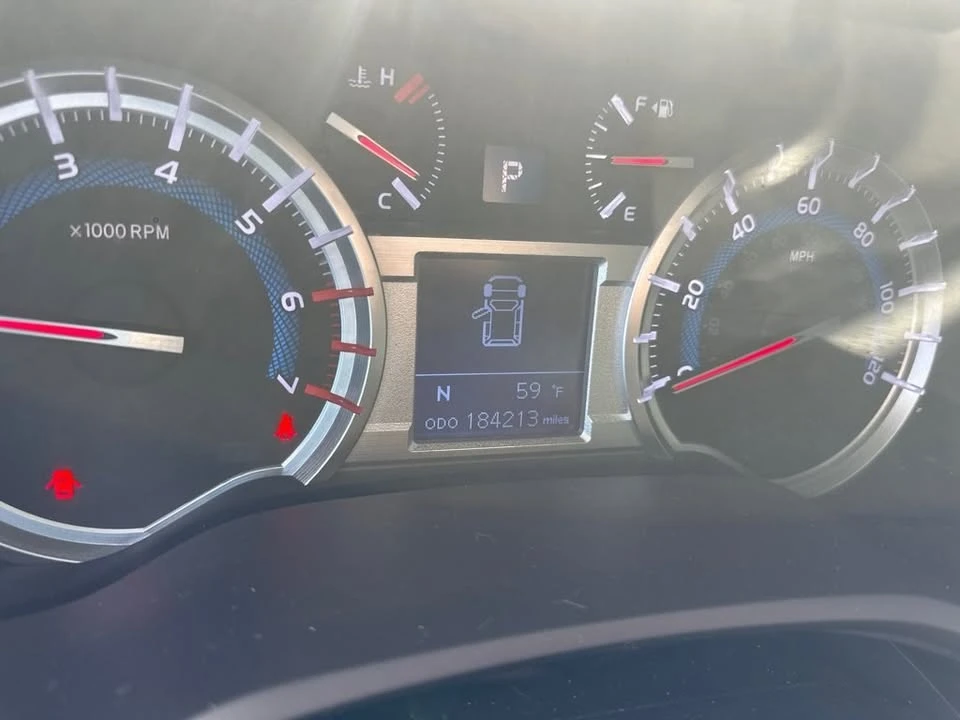 2015 Toyota 4Runner 5th Gen - Image 15 of 19
