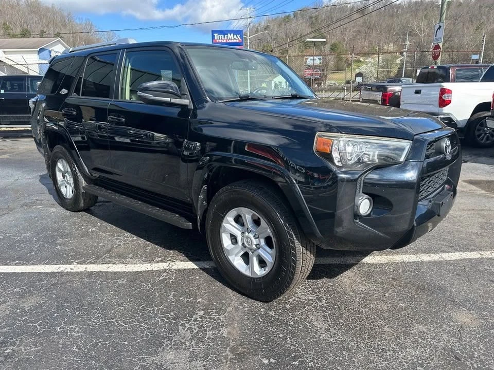 2015 Toyota 4Runner 5th Gen - Image 4 of 19