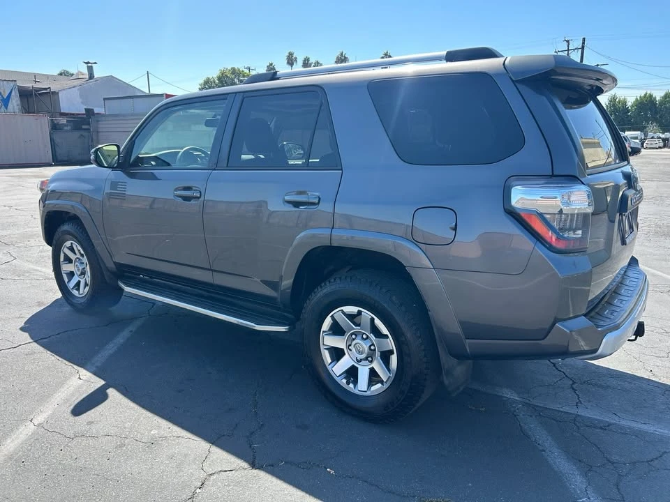 2015 Toyota 4Runner 5th Gen - Image 8 of 20