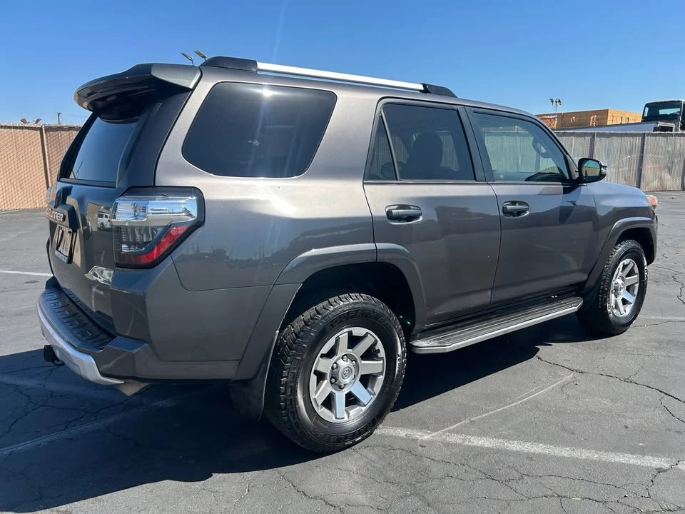 2015 Toyota 4Runner 5th Gen - Image 4 of 20