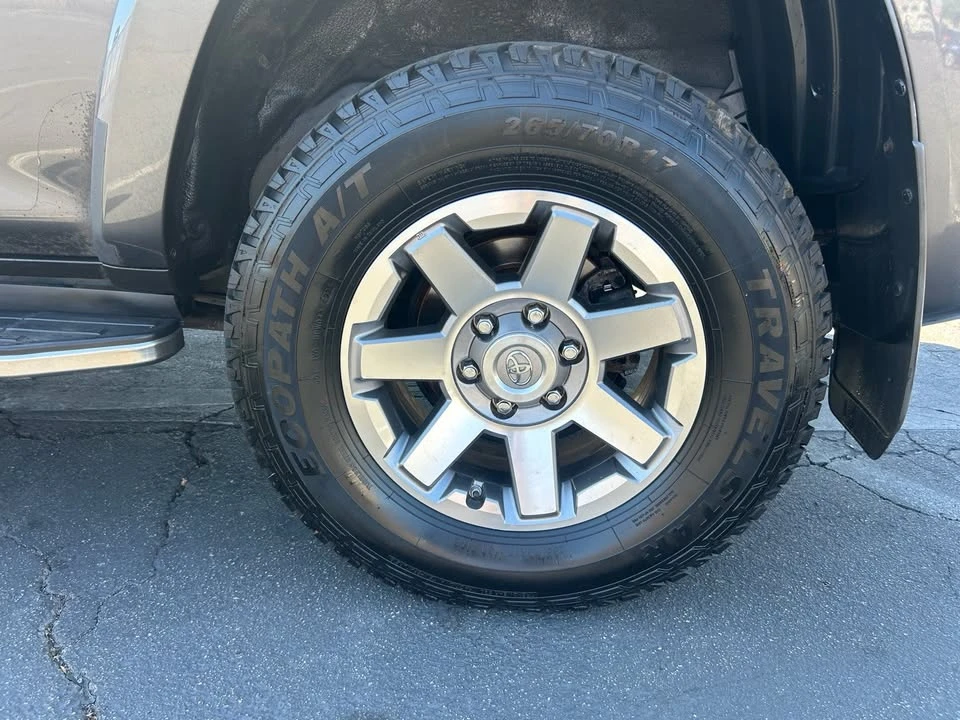2015 Toyota 4Runner 5th Gen - Image 15 of 20