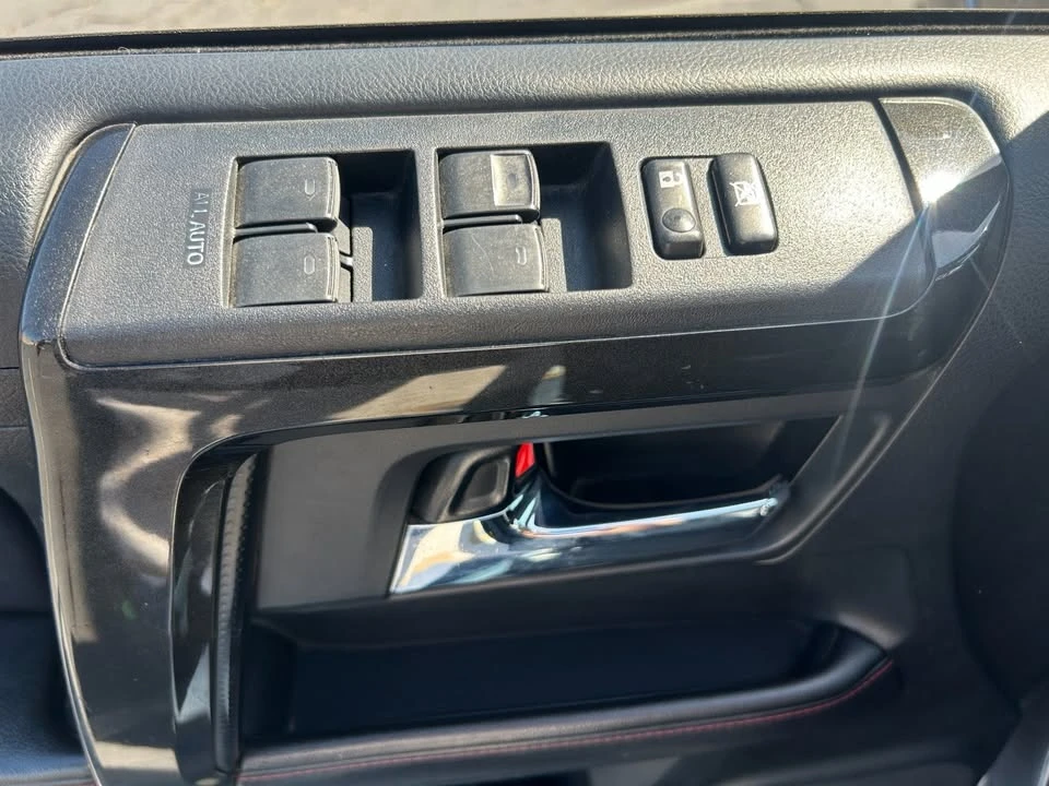2015 Toyota 4Runner 5th Gen - Image 18 of 20