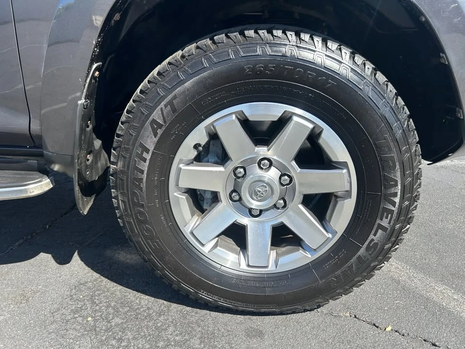2015 Toyota 4Runner 5th Gen - Image 13 of 20