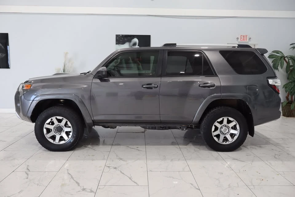 2015 Toyota 4Runner 5th Gen - Image 5 of 19
