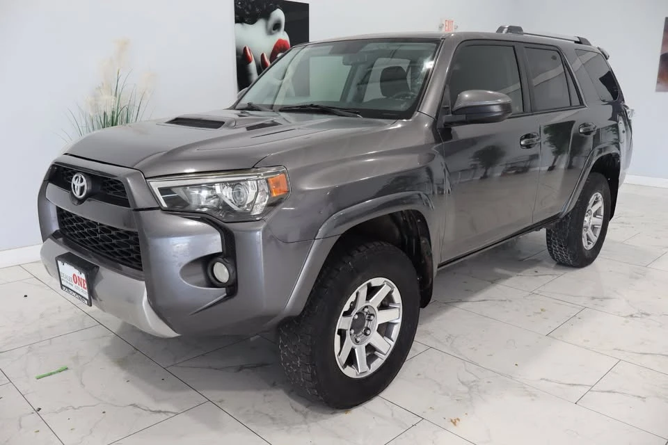 2015 Toyota 4Runner 5th Gen - Image 6 of 19
