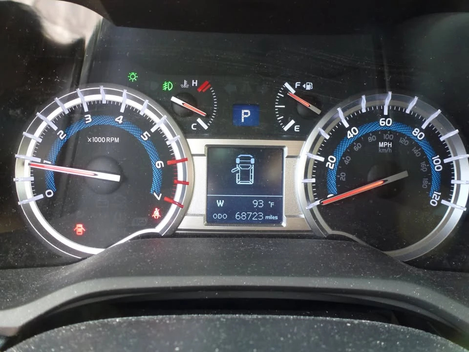 2015 Toyota 4Runner 5th Gen - Image 11 of 17