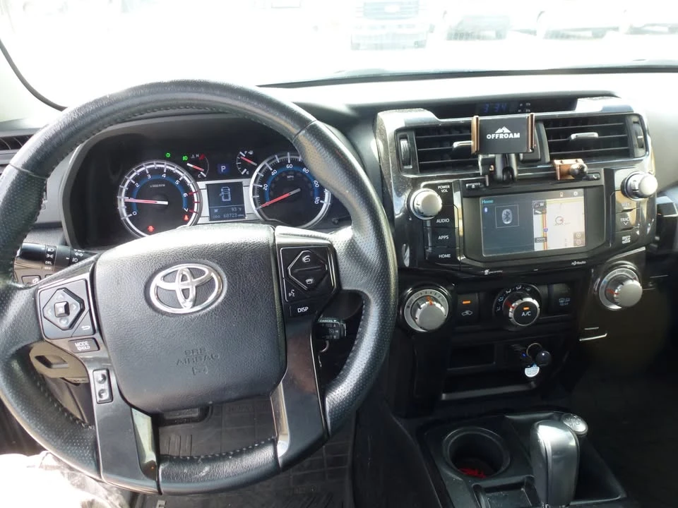 2015 Toyota 4Runner 5th Gen - Image 12 of 17