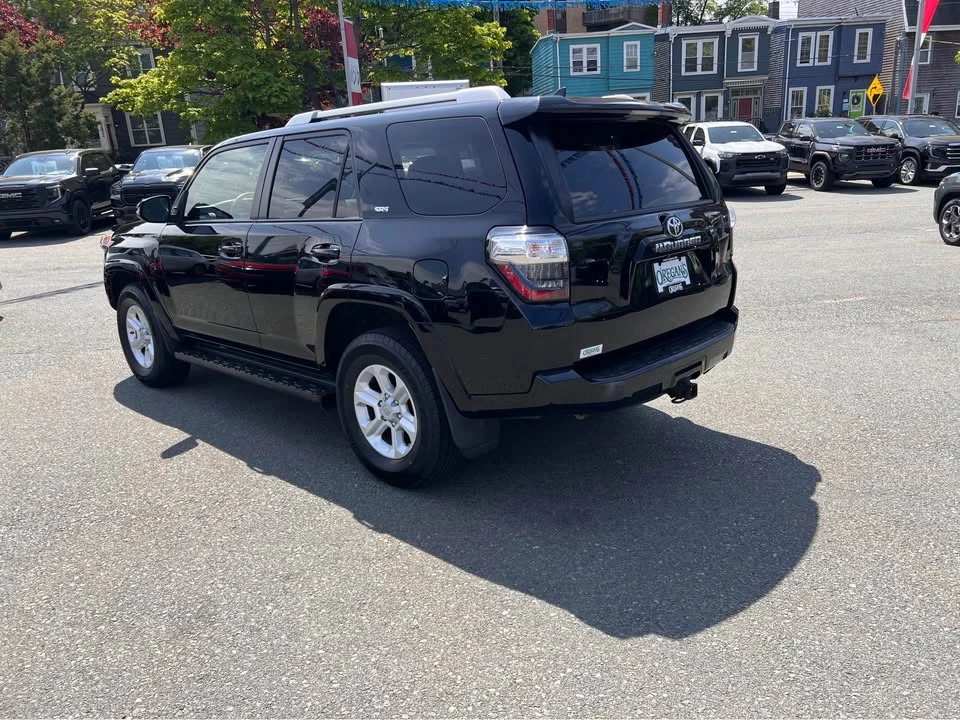 2015 Toyota 4Runner 5th Gen - Image 6 of 17