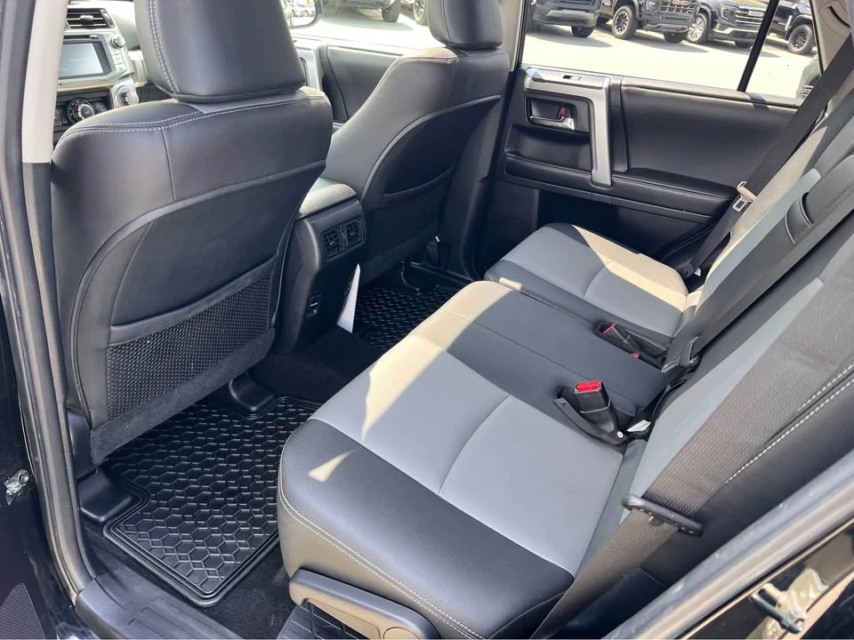 2015 Toyota 4Runner 5th Gen - Image 11 of 17