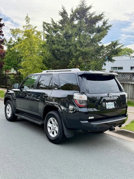 2015 Toyota 4Runner 5th Gen - Image 3 of 19