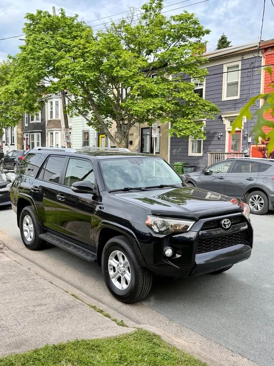 2015 Toyota 4Runner 5th Gen - Image 6 of 19