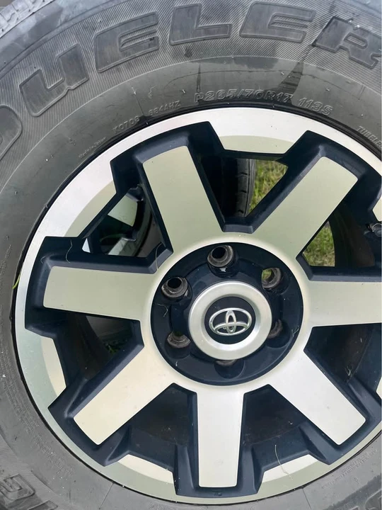 2015 Toyota 4Runner 5th Gen - Image 9 of 10