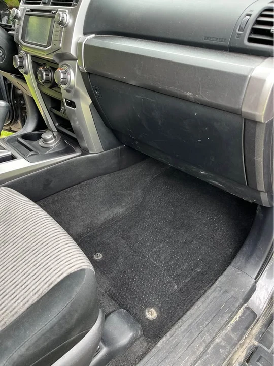 2015 Toyota 4Runner 5th Gen - Image 5 of 10