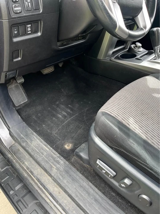 2015 Toyota 4Runner 5th Gen - Image 4 of 10