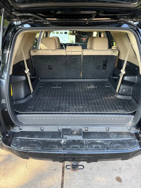 2015 Toyota 4Runner 5th Gen - Image 9 of 10