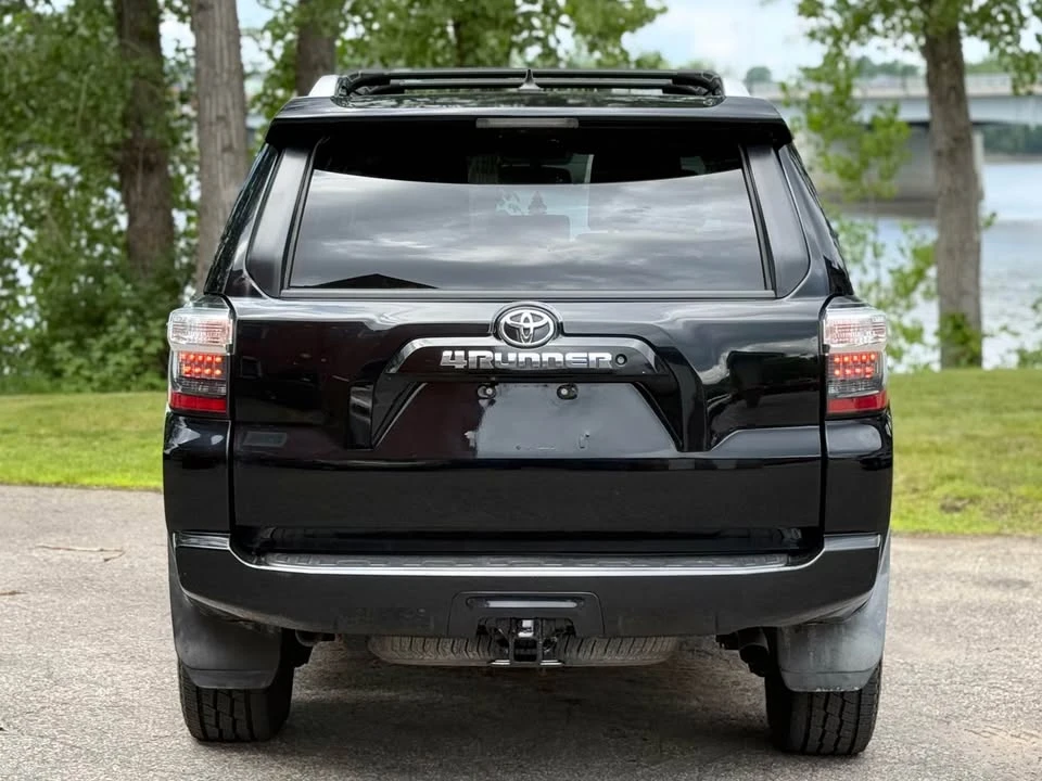 2015 Toyota 4Runner 5th Gen - Image 5 of 20
