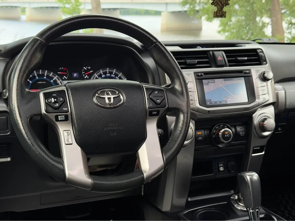 2015 Toyota 4Runner 5th Gen - Image 18 of 20