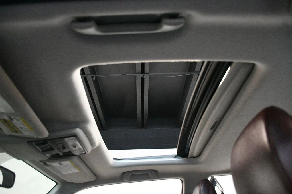 2015 Toyota 4Runner 5th Gen - Image 7 of 12