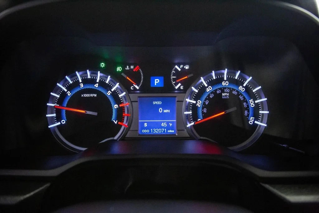 2015 Toyota 4Runner 5th Gen - Image 8 of 12