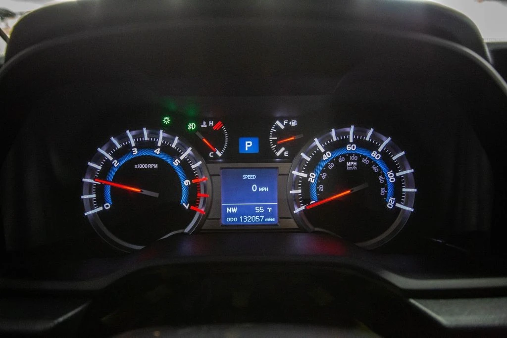 2015 Toyota 4Runner 5th Gen - Image 5 of 9