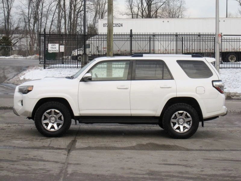 2015 Toyota 4Runner 5th Gen - Image 6 of 12