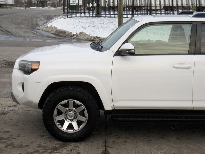 2015 Toyota 4Runner 5th Gen - Image 7 of 12
