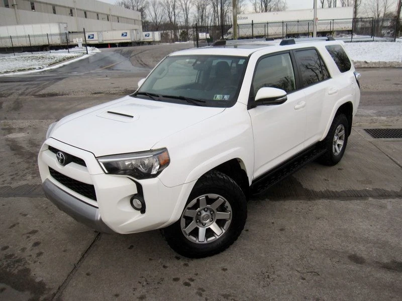 2015 Toyota 4Runner 5th Gen - Image 4 of 12